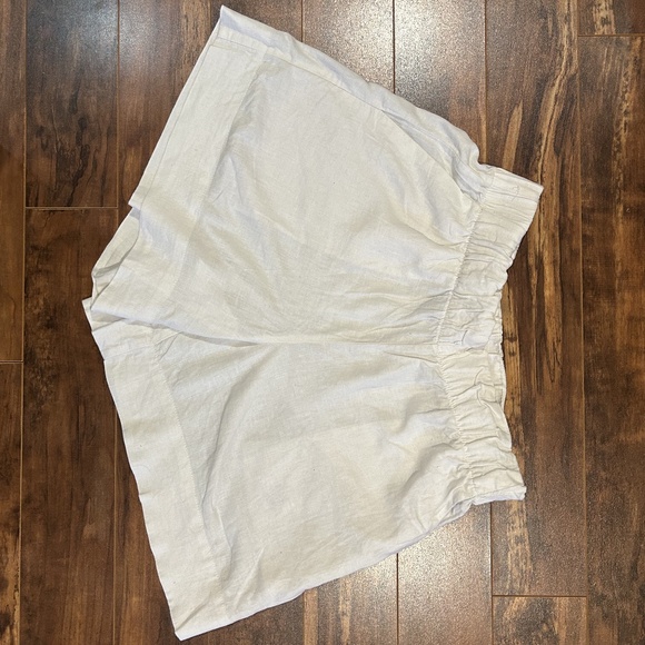 GAP linen shorts DUO - Picture 2 of 5